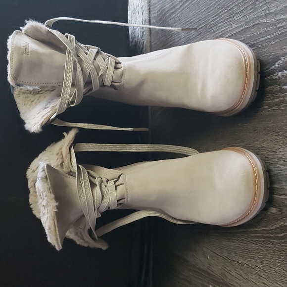 Timberland Sienna High Waterproof Boots in Light Taupe Suede  Sz 8.5 - Picture 3 of 16